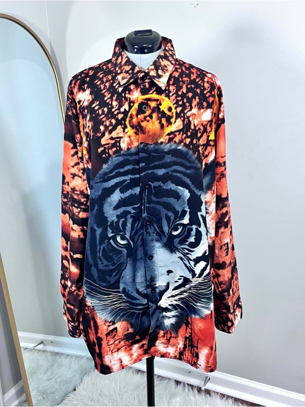 Vintage Trust Korean Tiger Graphic Button Up Shirt